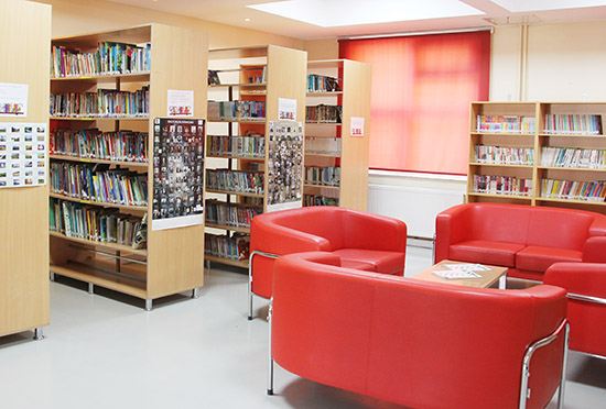 Arı OKulları Kütüphanesi